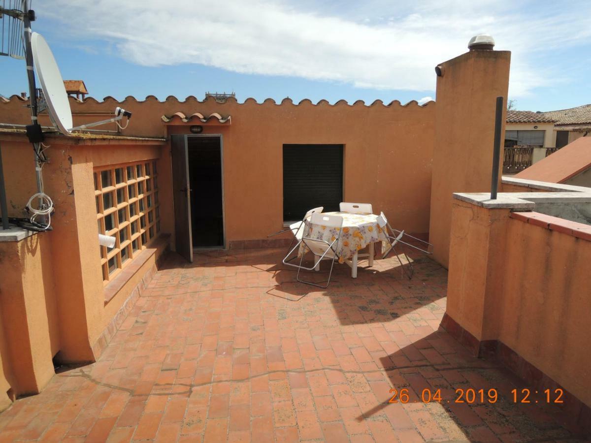 Apartament Jasmine Apartment Besalú Exterior foto